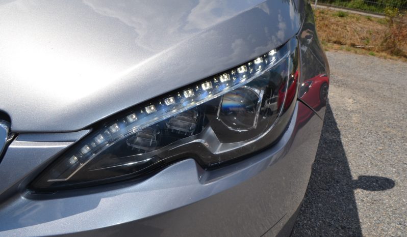 PEUGEOT 308 II 1.6 THP 125 ALLURE complet